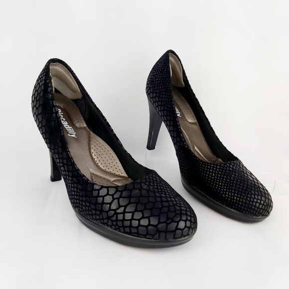 PICCADILLY stiletto heeled shoes snake style black leather made in Brazil sz 7.5 - Picture 4 of 11